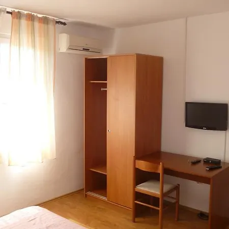 Mirko Apartamento *
